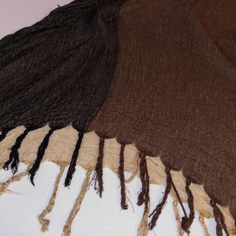 Tri-Color Fringed Shawl - Picture 6 of 14
